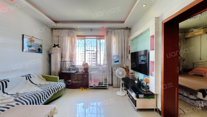 万年路72号二手房实景图