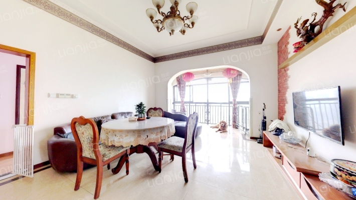 鹭湖宫五号社区二手房实景图