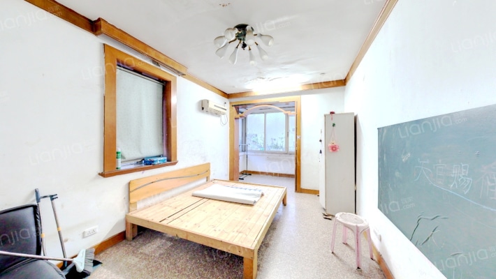 翠微新村西区二手房实景图