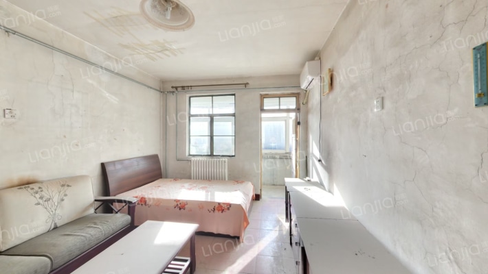 花园小区一区二手房实景图