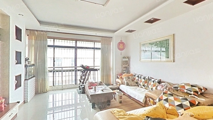 中江金域蓝湾二手房实景图