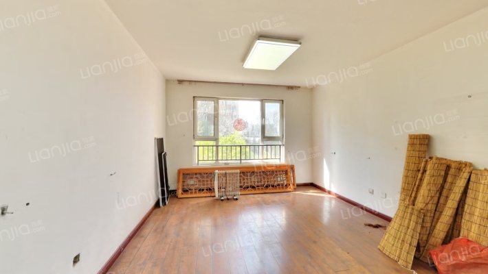 国樾龙城湾A区二手房实景图