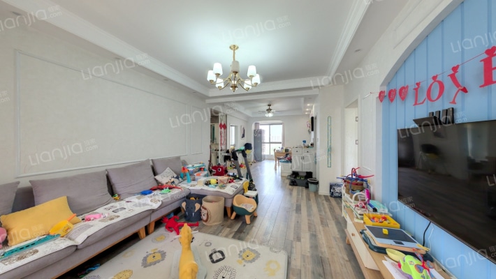 秀山湖壹號二手房实景图