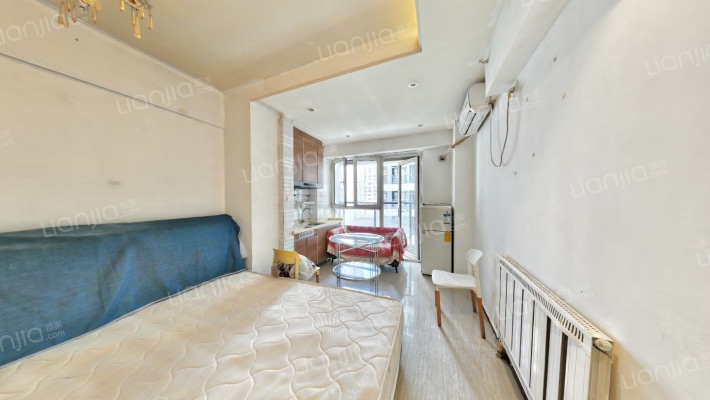 恒大滨河左岸临湖公馆二手房实景图