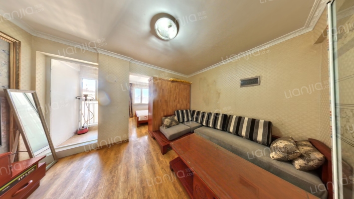 波菲蓝岛二手房实景图