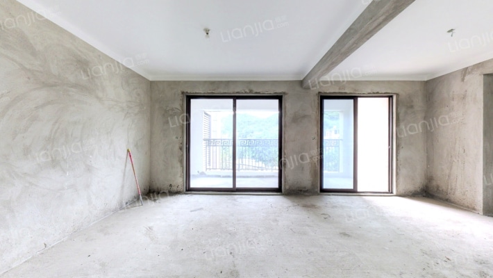 融旷•格林学府二手房实景图