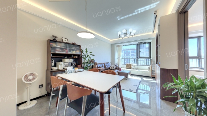 龙湖北辰揽境二手房实景图