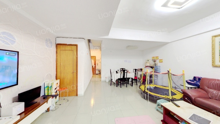 万辉花园二手房实景图