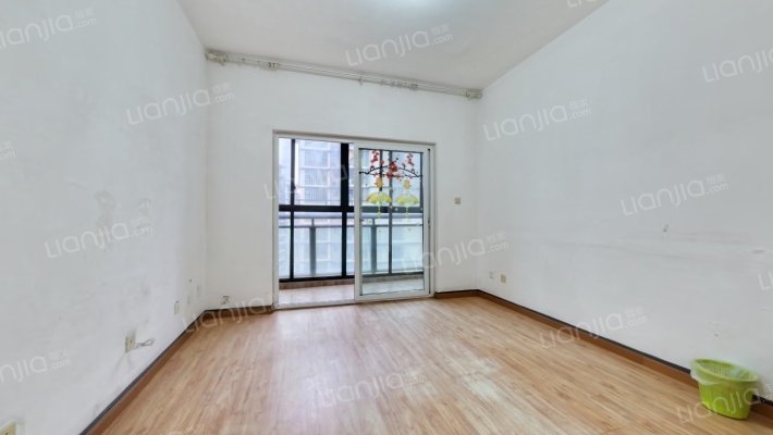 兴城嘉苑一期A区二手房实景图