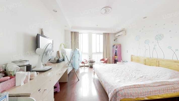 泰富商业广场二手房实景图