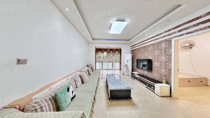 玫瑰园十六公寓二手房实景图