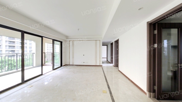 融创·云湖十里二手房实景图