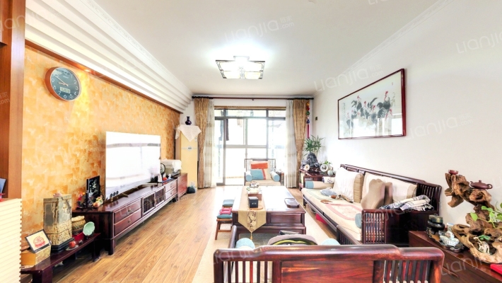 海德卫城二手房实景图