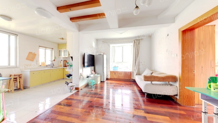 梅花新苑二手房实景图