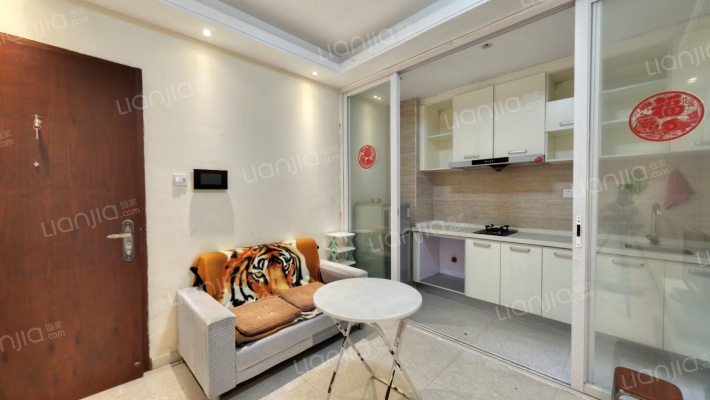 皇庭波西塔诺二手房实景图