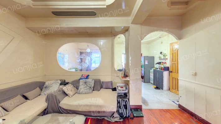 隆山东路九十七弄院二手房实景图