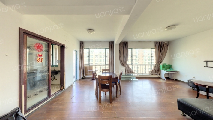 置信城市花园二手房实景图