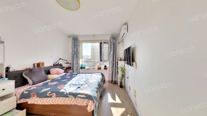 蓝色港湾四期二手房实景图