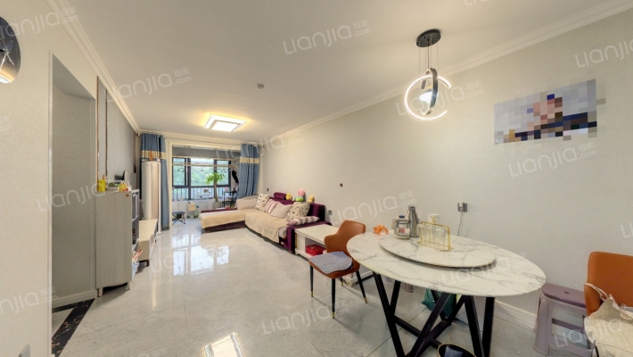 美的果园里二手房实景图