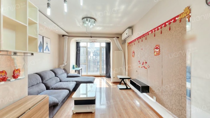 领秀慧谷C区二手房实景图