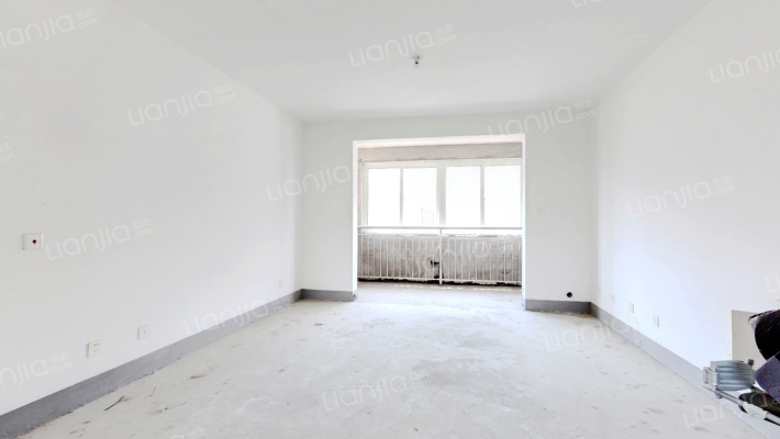 工广小区二手房实景图