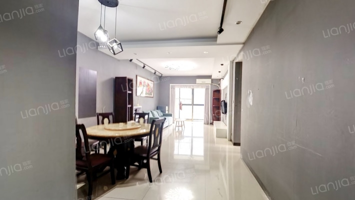 青春驿站二手房实景图