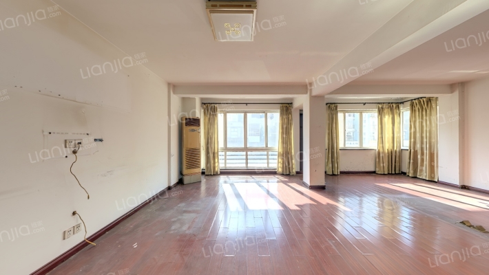 悦兰苑二手房实景图