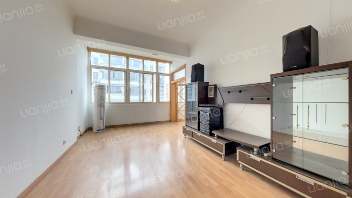 桃苑中路（38号）征费局宿舍二手房实景图