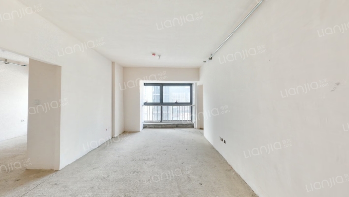 鸿嘉国际广场二手房实景图