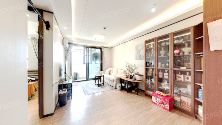 万科都荟南苑B区二手房实景图