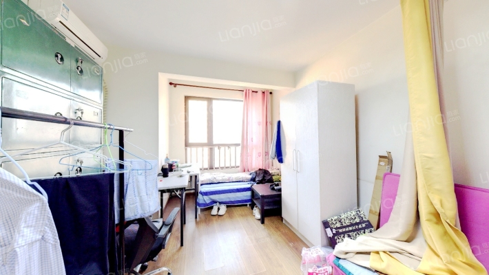 天鹅湖1号二手房实景图