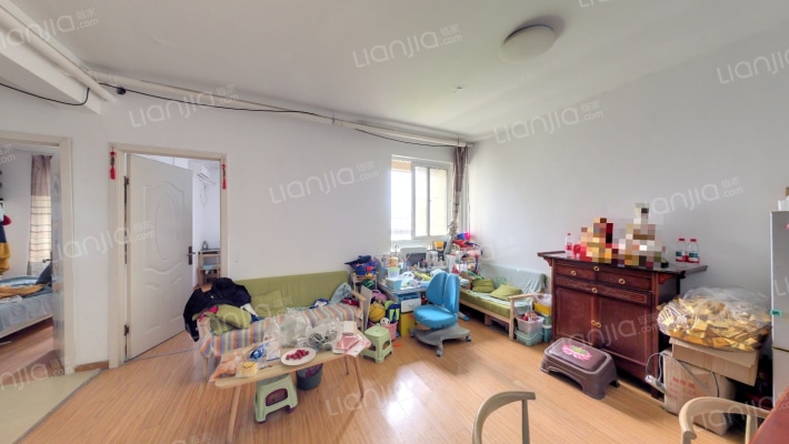 新隆新里程二手房实景图