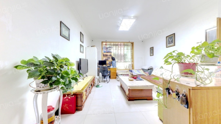 新达物业二手房实景图