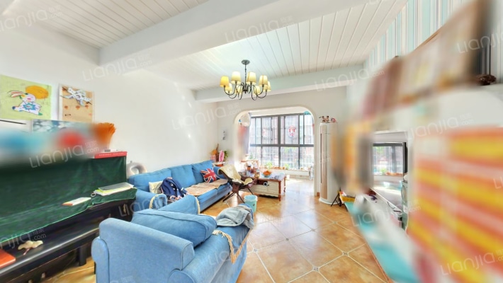 新盛珑璟台二手房实景图