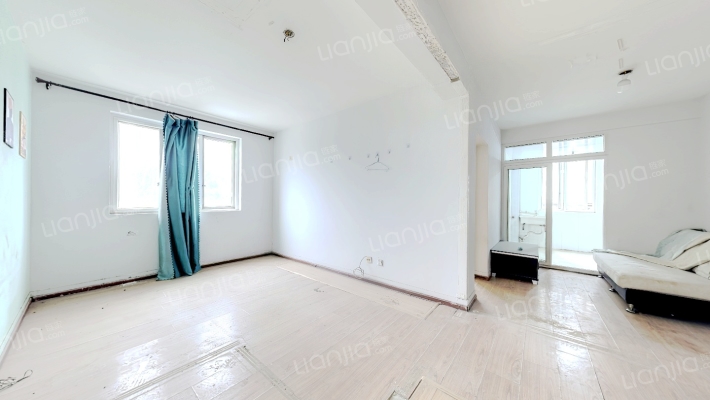 凤城六零二手房实景图