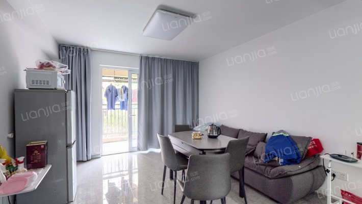 优优华府二手房实景图