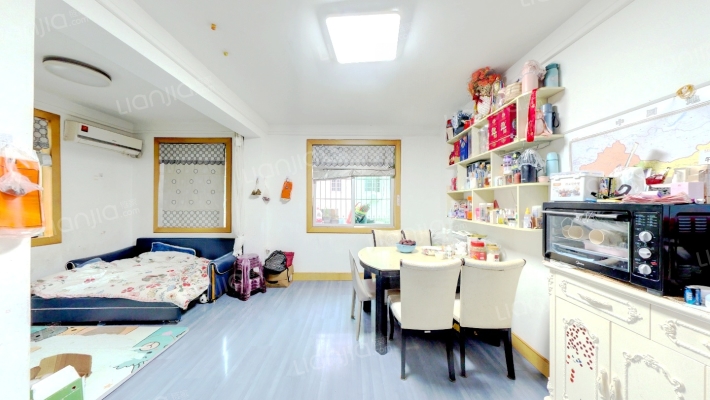 建设西路152弄二手房实景图