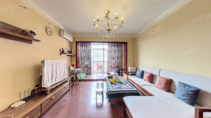 棕榈湾三期二手房实景图