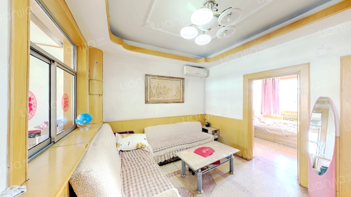 玻璃瓶厂宿舍二手房实景图