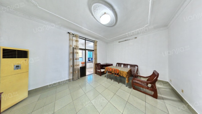 电力局宿舍二手房实景图