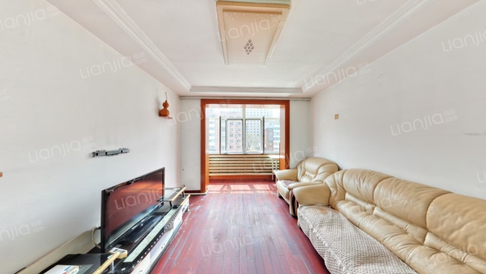 陵园街二手房实景图