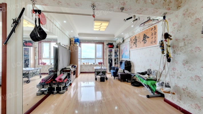 澳东世纪二手房实景图