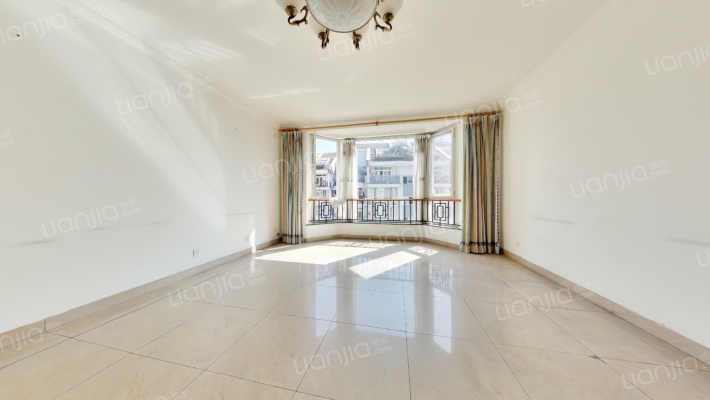 凤凰栖二手房实景图