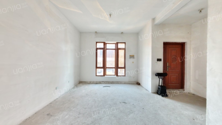 贻成红墅郡二手房实景图