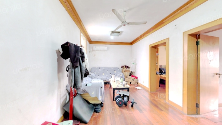 钢苑新村二手房实景图