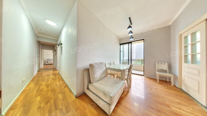 新希望锦官阁二手房实景图