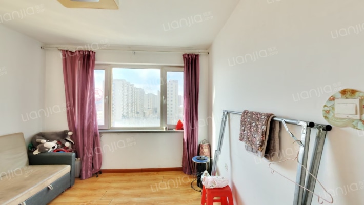 蔷薇家园二手房实景图