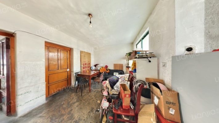 春潮花园三区二手房实景图