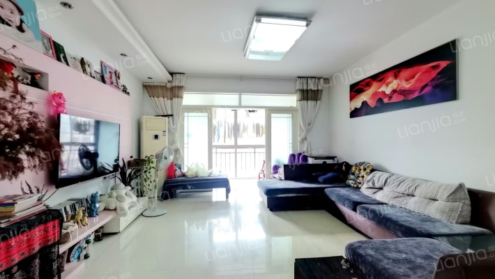 金岳小区二手房实景图