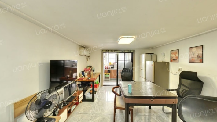 鸿运公馆二手房实景图